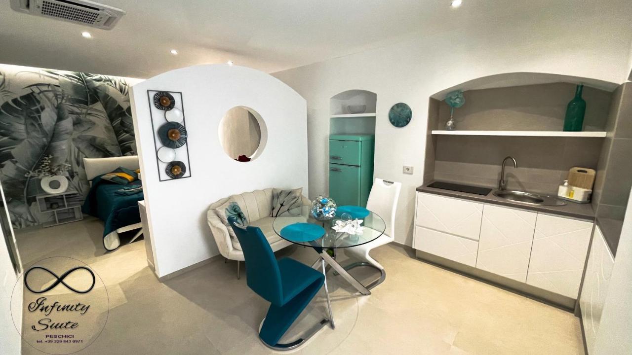Infinity Suite Peschici Luaran gambar